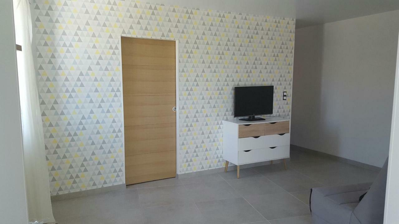 T2 De 45 M2 Sur Porticcio Avec Jardin Apartment ภายนอก รูปภาพ